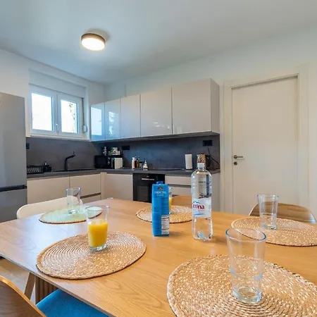 Luxury 2 Apartamento