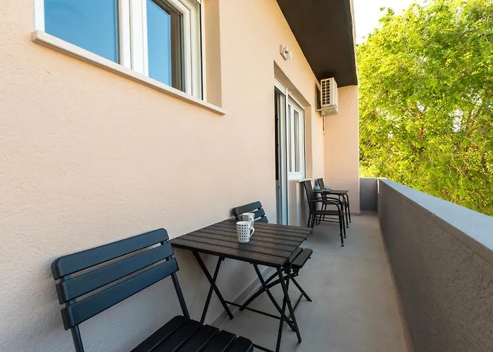 Apartment Luxury 2 *