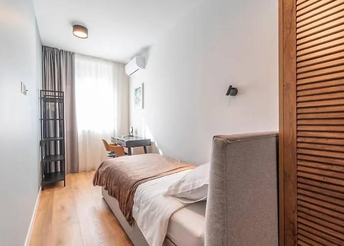 Apartment Luxury 2 *