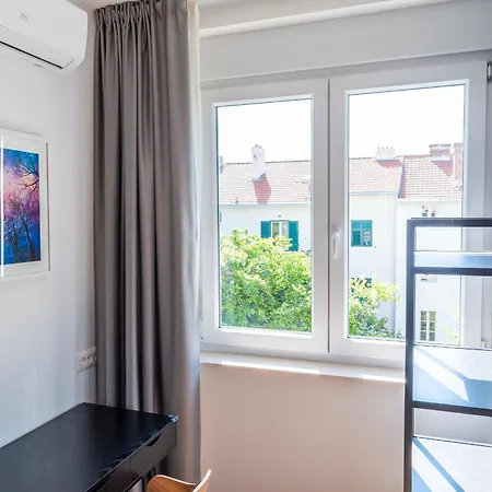 Luxury 2 Apartment Split